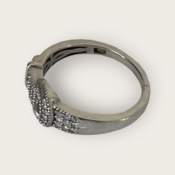 Genuine Diamonds buckle ring size 7 - Picture 2 of 9